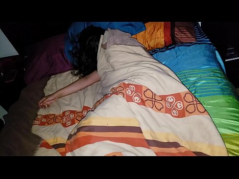 ❤️ Anak tiri memarahi ibu tirinya yang masih muda saat dia tidur. ❤ Porn keras pada kami id.hentaidude.ru ❤